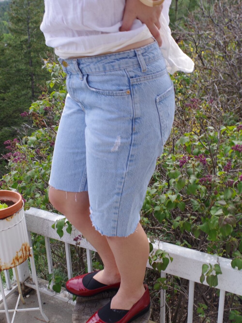 Zara Ladies Cut Off Jean Shorts